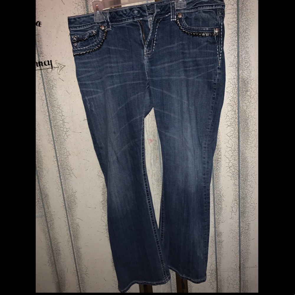 Women’s Miss Me Jeans